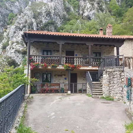 Lejlighed El Portal Del Abuelo Arenas De Cabrales